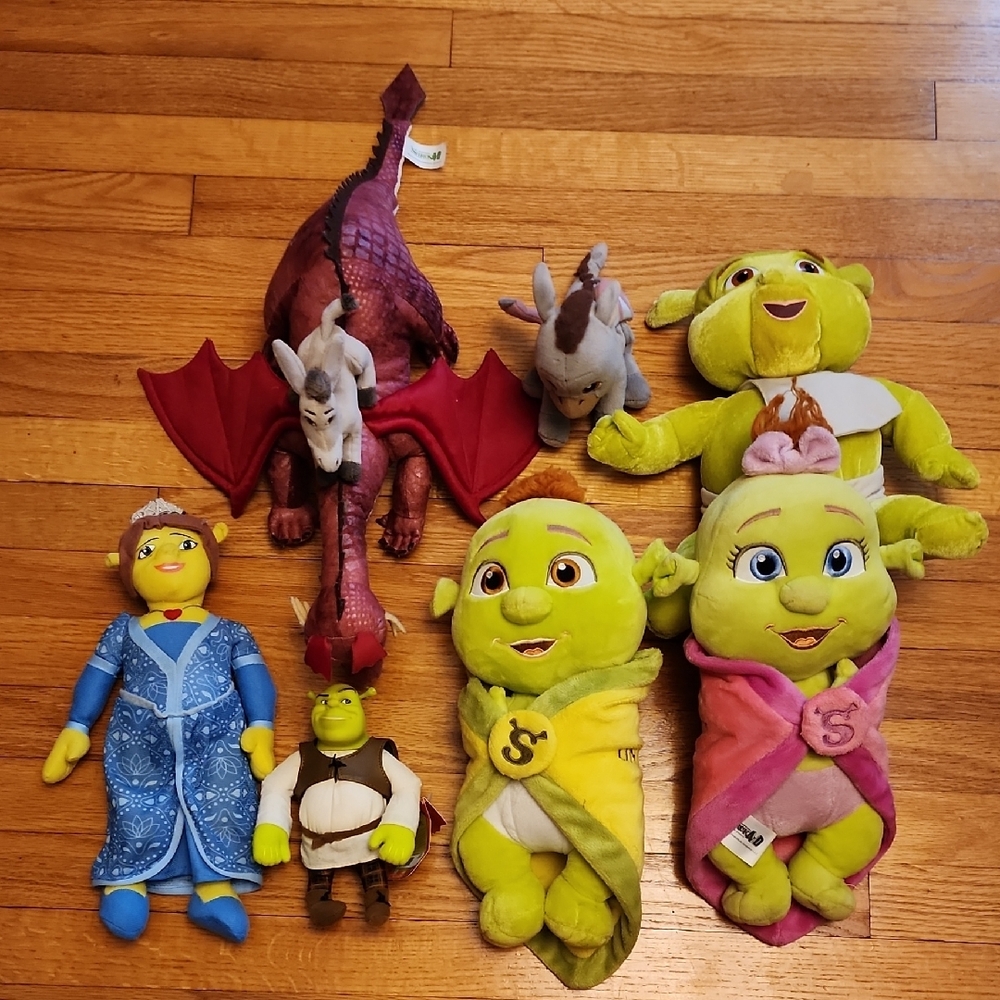 Shrek Plush Toy Set - Green and Red